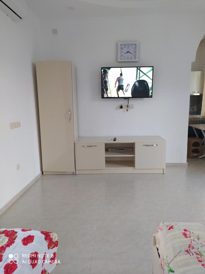 Emzari'S Apartment Kobuleti Exteriör bild